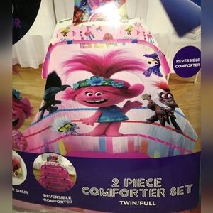 Trolls World Tour Dream Works Set TWIN/FULL Reversible Comforter Pillow New